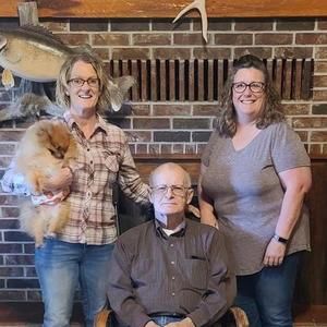 Meet your Posher, Eva